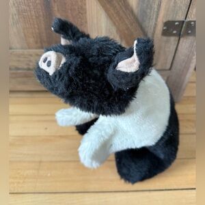 Country Critters pig puppet black and tan plush